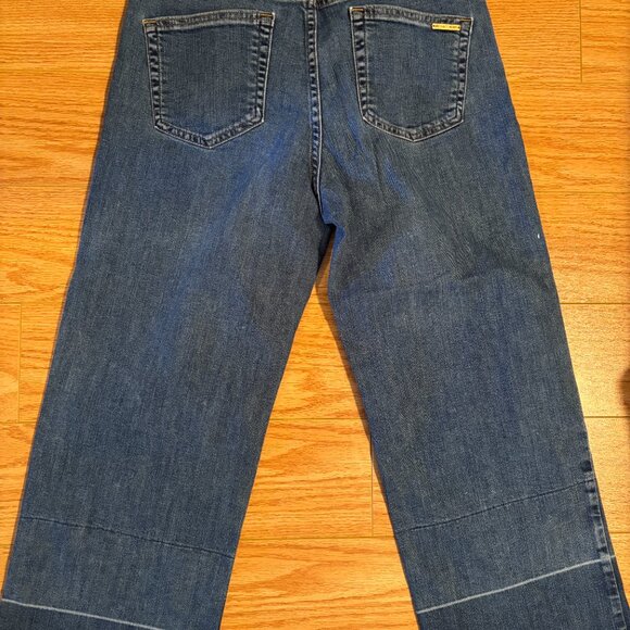 Micheal Kors - Picture 3 of 3